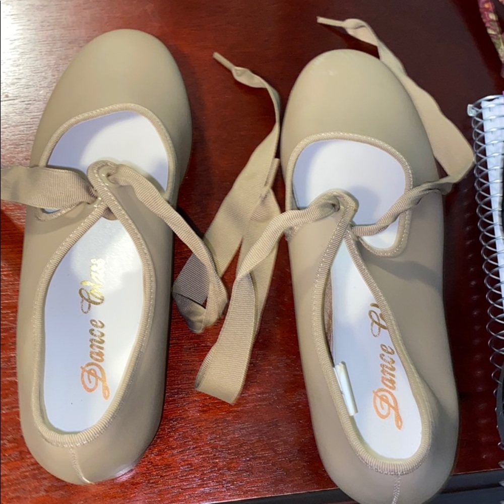tan tap shoes!